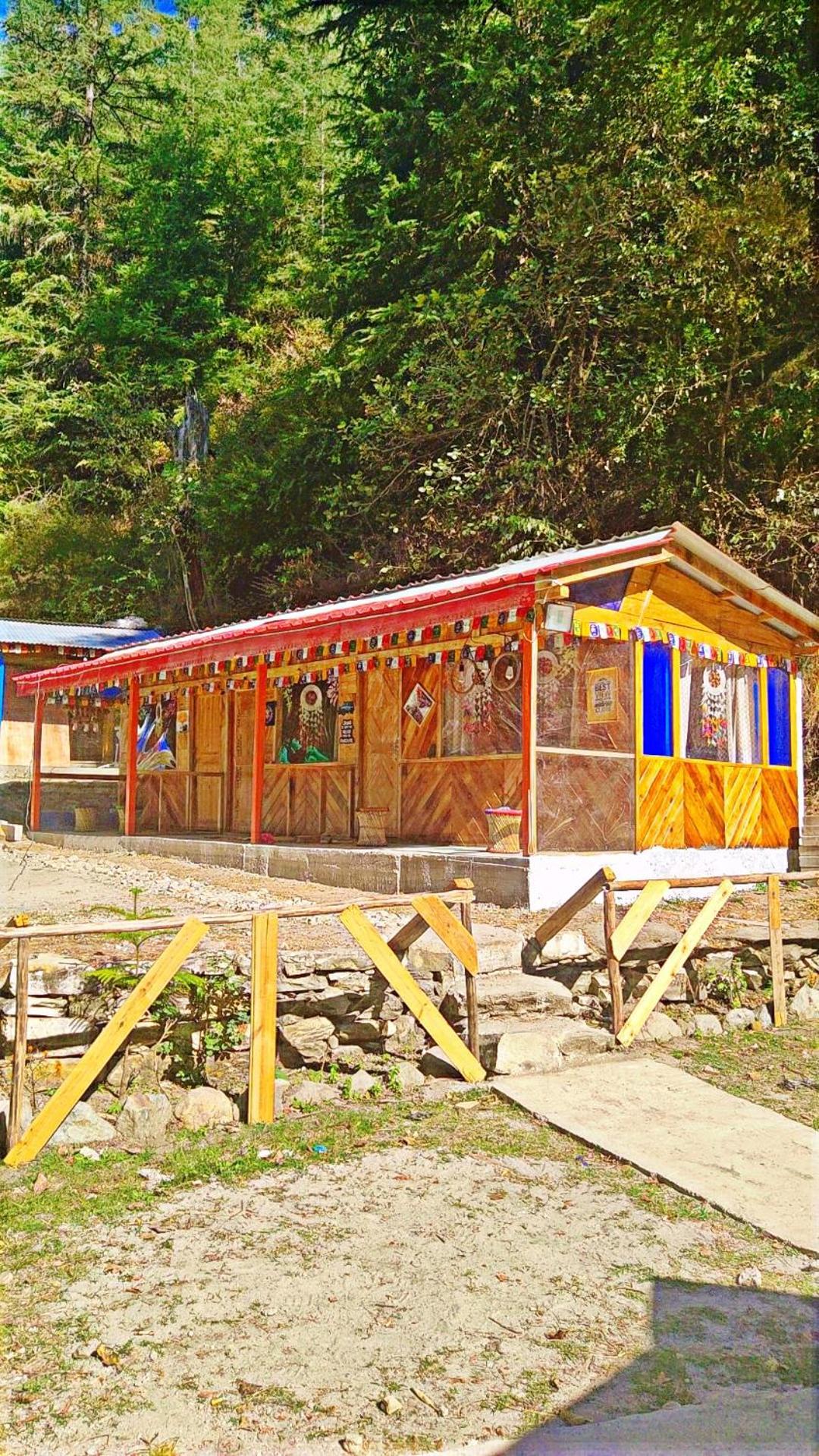 Shanti People Huts & Camp Касоль Экстерьер фото