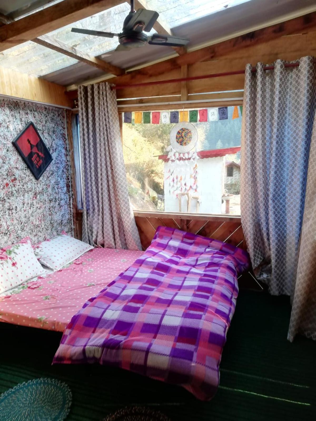 Shanti People Huts & Camp Касоль Номер фото