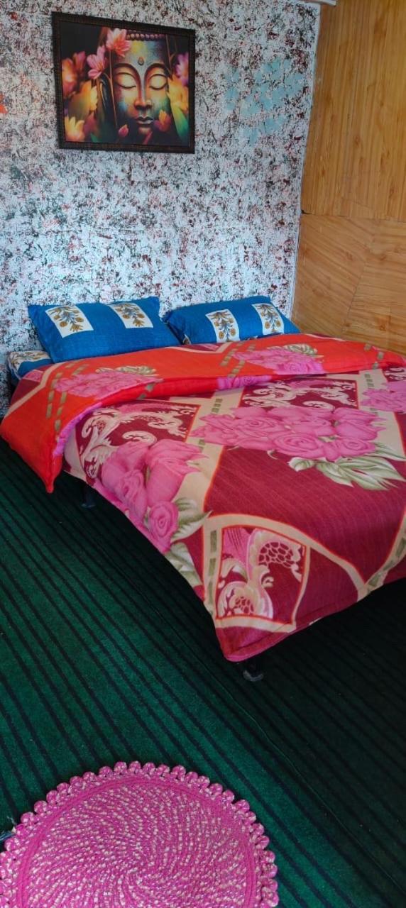Shanti People Huts & Camp Касоль Экстерьер фото